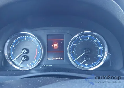 2018 Toyota Corolla L z USA, uszkodzony, nr VIN 2T1BURHE4JC975075